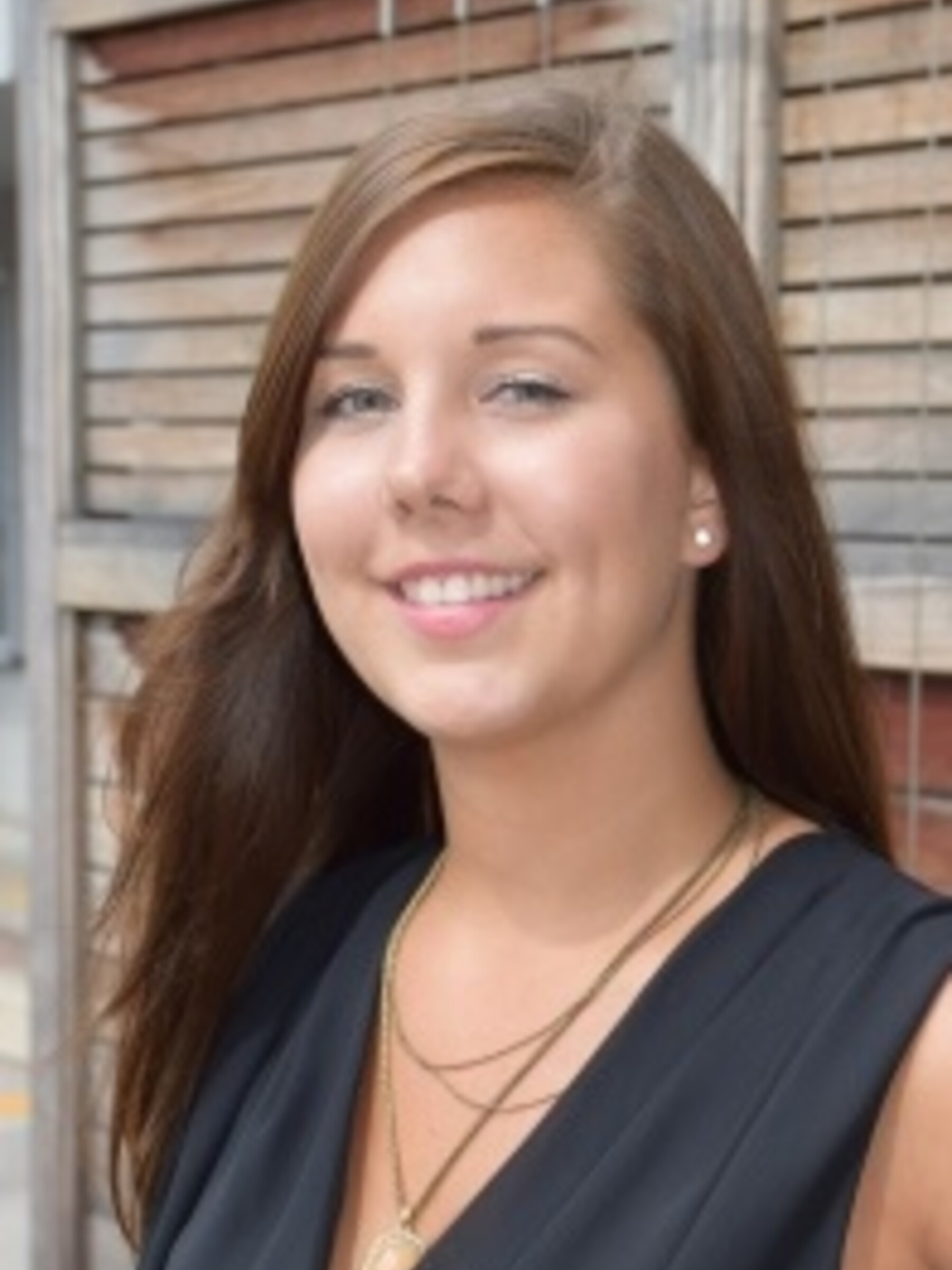 Headshot of Sabrina Bartlett