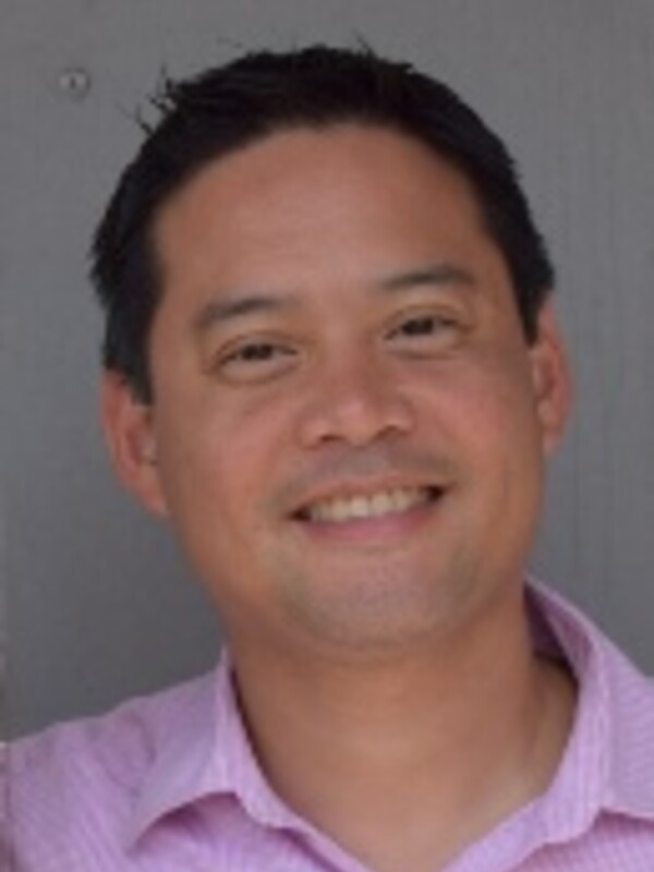 Headshot of Dean Lising